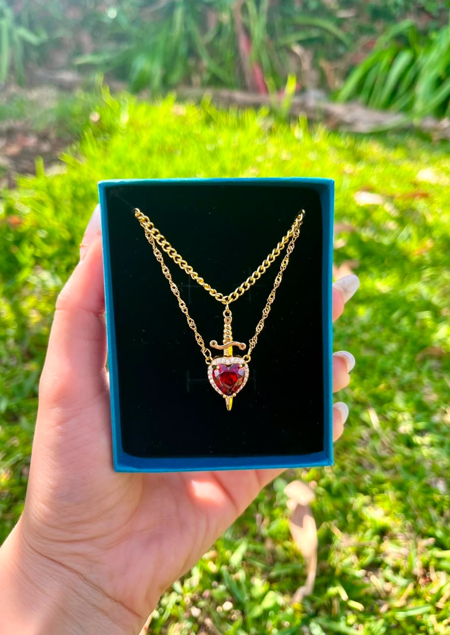 COLLAR DORADO DE CORAZON